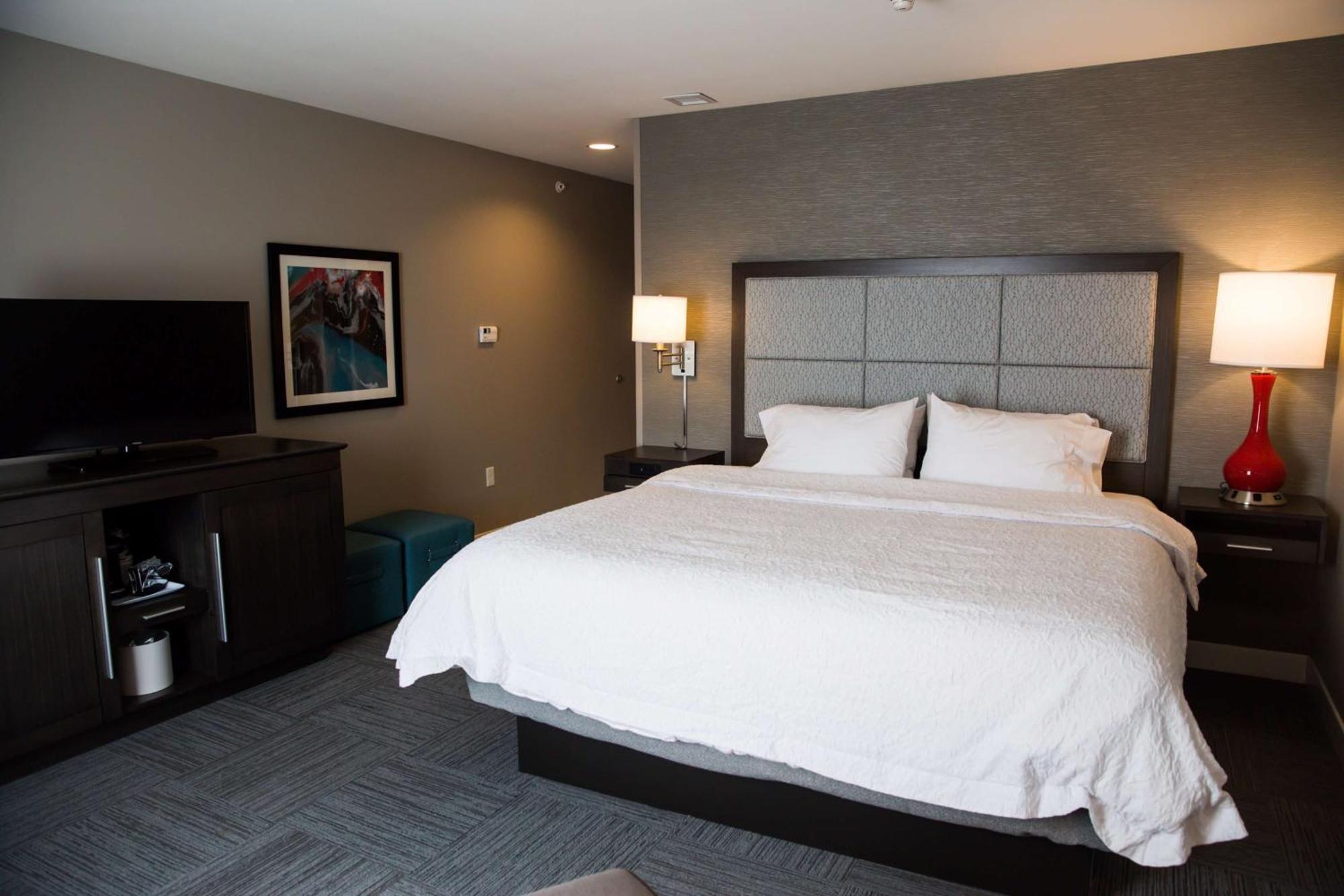 Hampton Inn-Pontiac Екстер'єр фото
